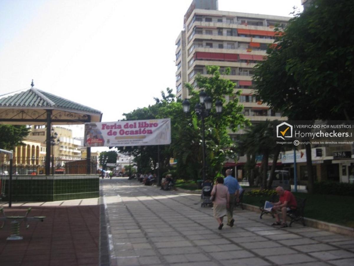 Cozy Apartamento Centro Torremolinos Luaran gambar