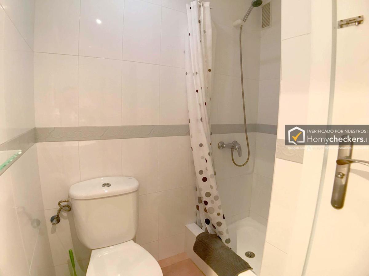 Cozy Apartamento Centro Torremolinos Luaran gambar
