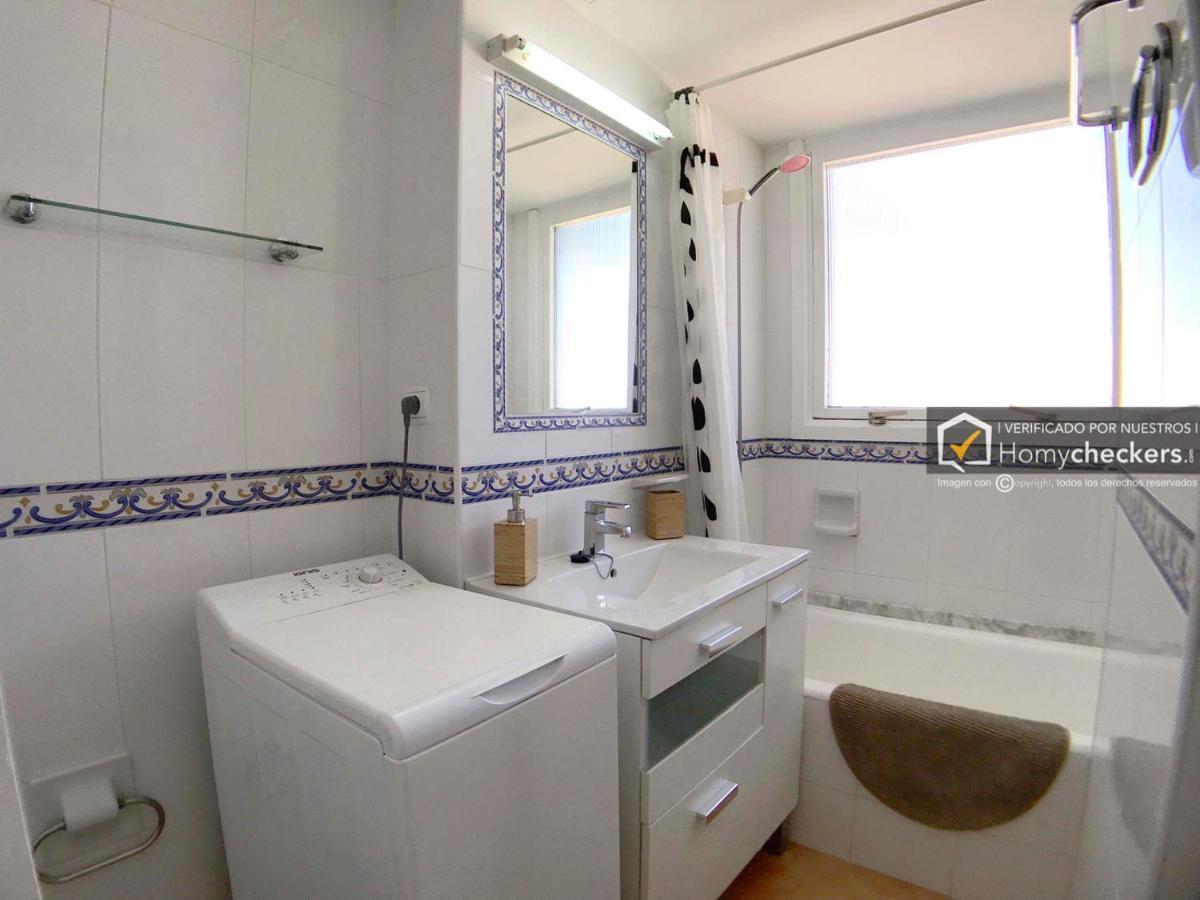 Cozy Apartamento Centro Torremolinos Luaran gambar