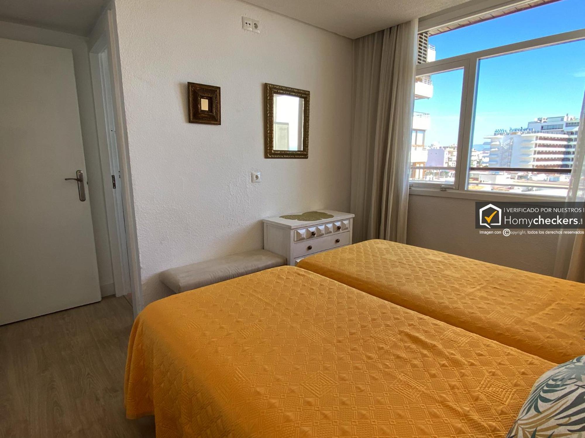 Cozy Apartamento Centro Torremolinos Luaran gambar