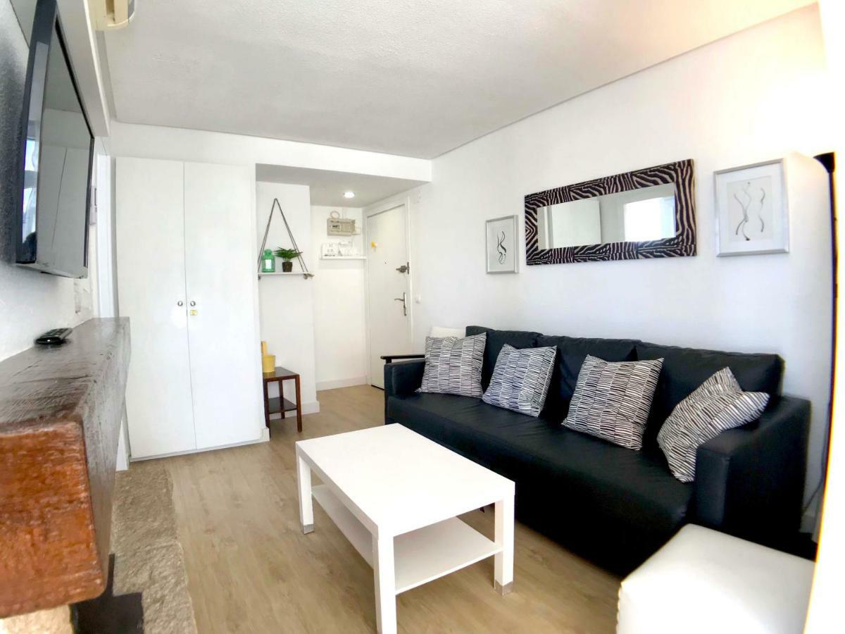 Cozy Apartamento Centro Torremolinos Luaran gambar