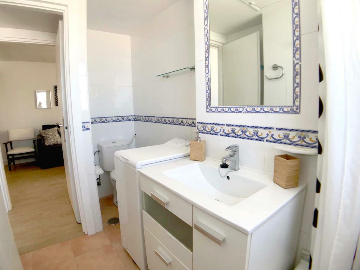 Cozy Apartamento Centro Torremolinos Luaran gambar