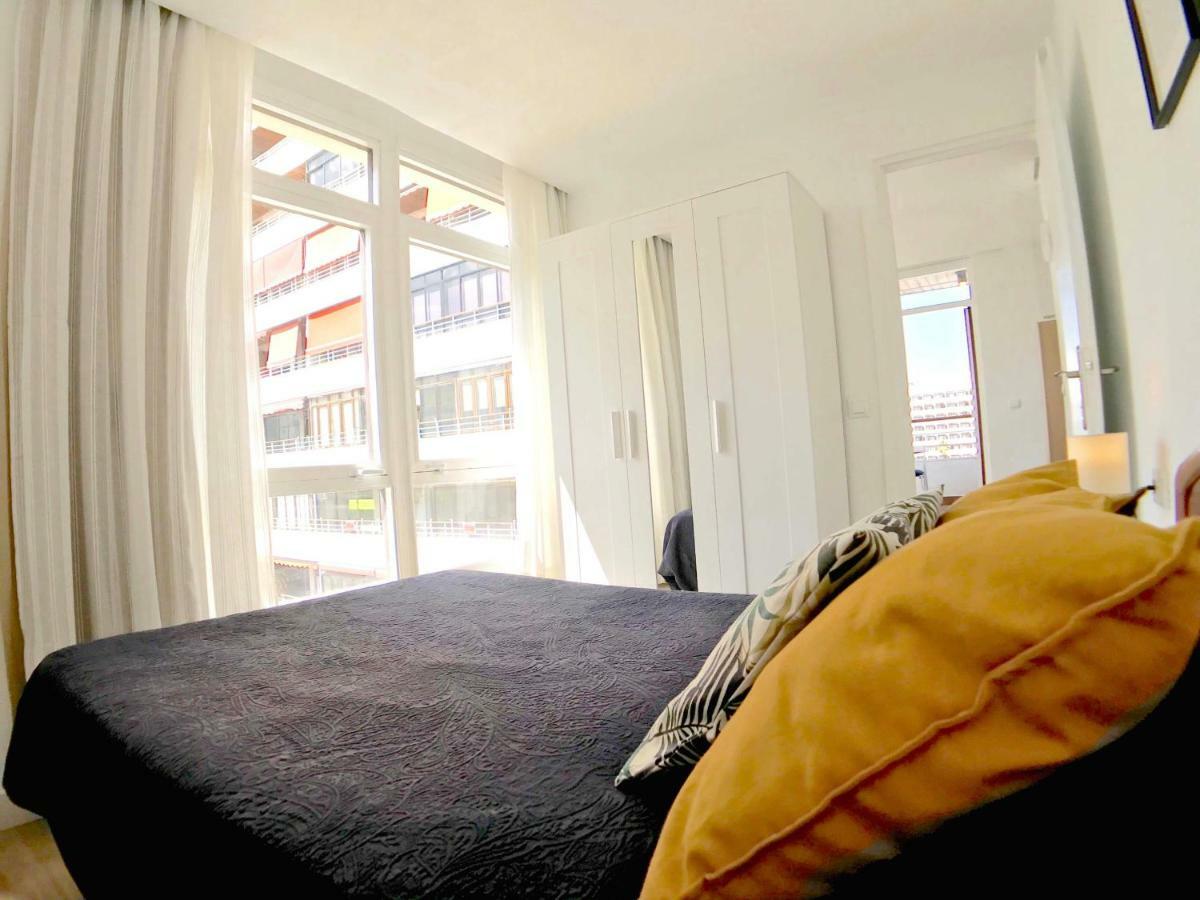 Cozy Apartamento Centro Torremolinos Luaran gambar